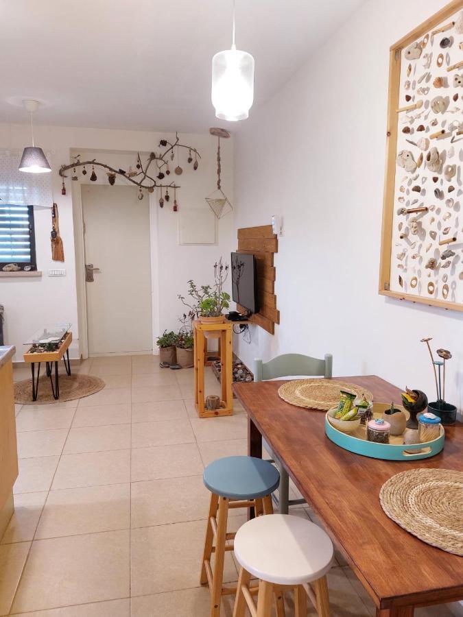 צמח בר Apartment Midreshet Ben Gurion Bagian luar foto