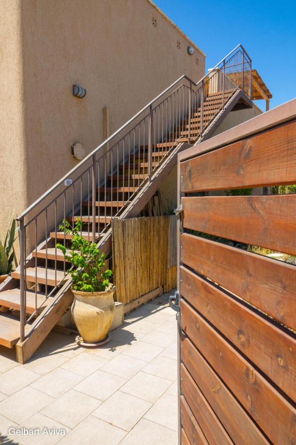 צמח בר Apartment Midreshet Ben Gurion Bagian luar foto